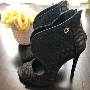 NWOT Carmen Steffens Black Leather Boots Size 7